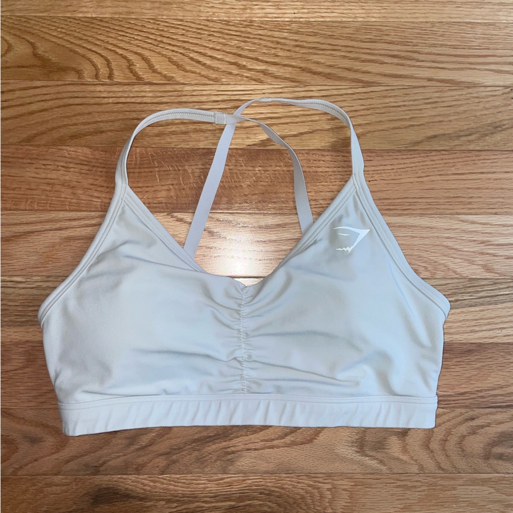 Gymshark women’s ruched sports bra